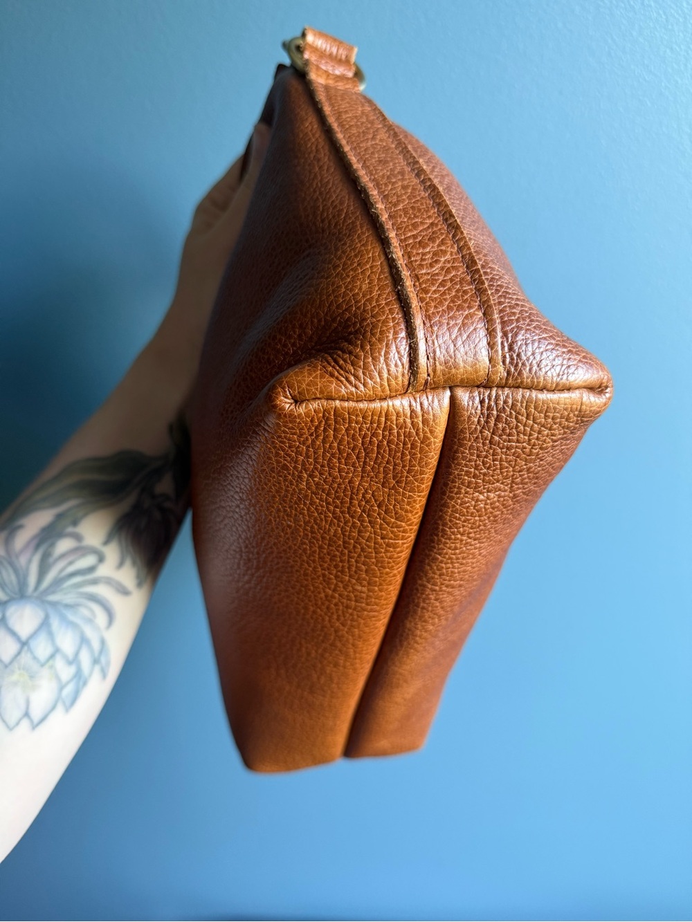 Portland Leather Goods - large Slouchy, Golden - Picture 11 of 12